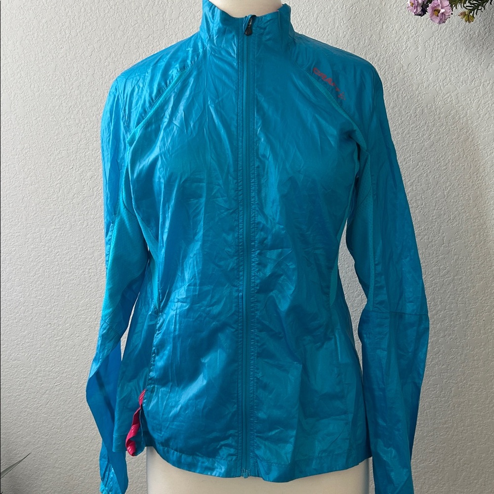 Craft Biking Running Hiking Wind Breaker.
